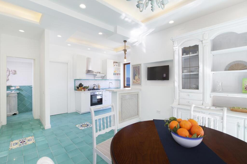 Super Attico Vista Mare Con Piscina Διαμέρισμα Σορέντο Εξωτερικό φωτογραφία