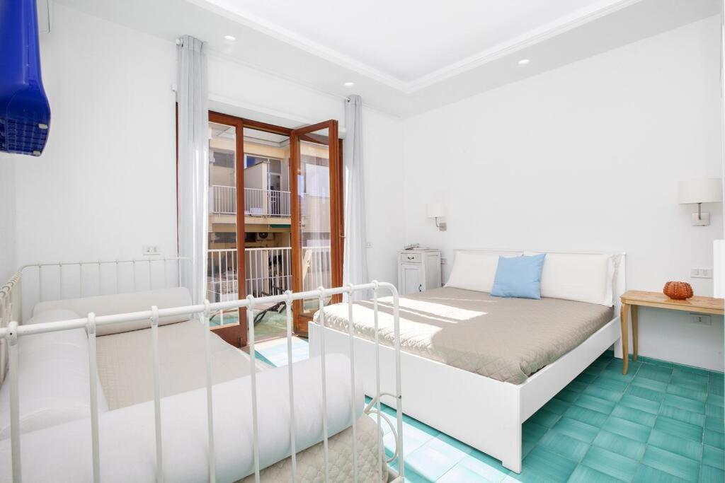 Super Attico Vista Mare Con Piscina Διαμέρισμα Σορέντο Εξωτερικό φωτογραφία