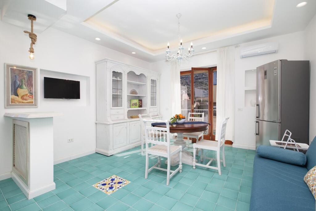 Super Attico Vista Mare Con Piscina Διαμέρισμα Σορέντο Εξωτερικό φωτογραφία